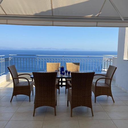 Akoumaros Breeze Villa Gytheio Dış mekan fotoğraf