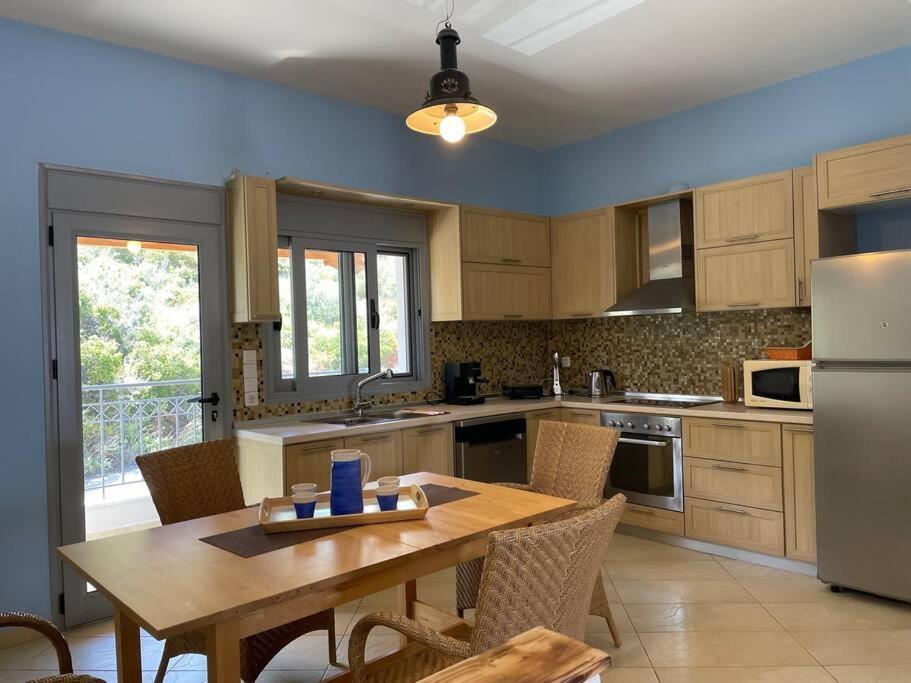 Akoumaros Breeze Villa Gytheio Dış mekan fotoğraf
